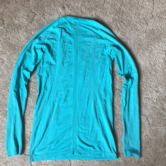 Lululemon Swiftly long-sleeve 6 - Picture 2 of 5